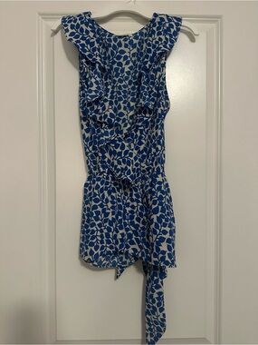 Max Studio Blue and White Ruffled Sleeveless Blouse